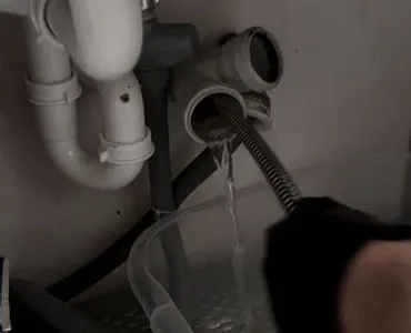Lavabo hattı açılırken